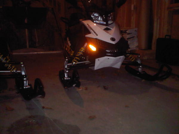 MXZ 600 Skid