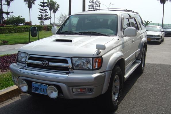 my 2000 HiLux Surf SSR-G, 3.0 Turbo diesel intercooler.