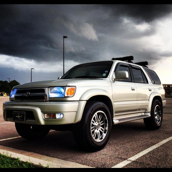 my 3rd gen t4r... love this truck, but needed 4wd.