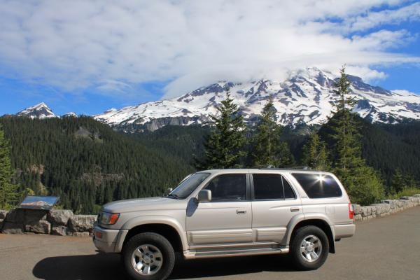 My 4Runner first drive to Mt.Rainier after purchasing it 11/2013