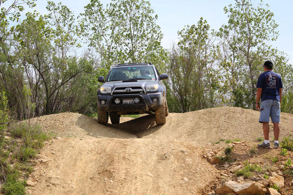 my 4th gen operated by my off-roading newb self