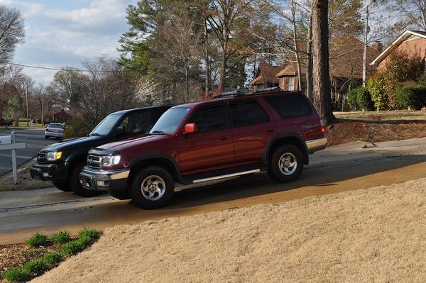 My girlfriends 2000 Highlander edition and my 1999 4Runner