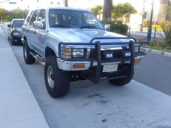 My second week with the 4Runner, i picked up a brush guard and side steps, which i eventually removed.