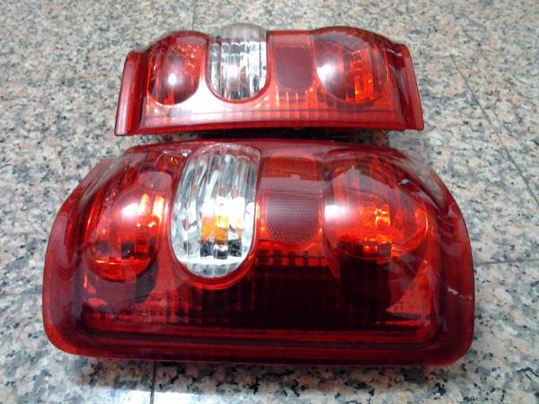 New Euro lights for my 2nd gen. Will be running dual eagle eye inserts in the clear turn signal lense as reversing lights as well as the orange turn s