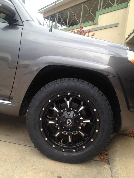 New Fuel Krank 20" - Nitto Terra Grappler AT 275 55/R20