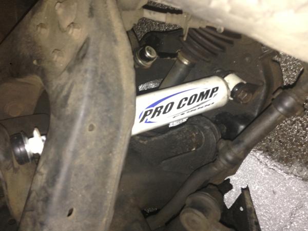New pro-comp es9000 fornt shocks! They work great!
