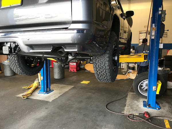 New tires and wheels. BFG KO2.
