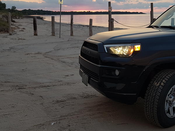 New TRD grill and vinyl wrap