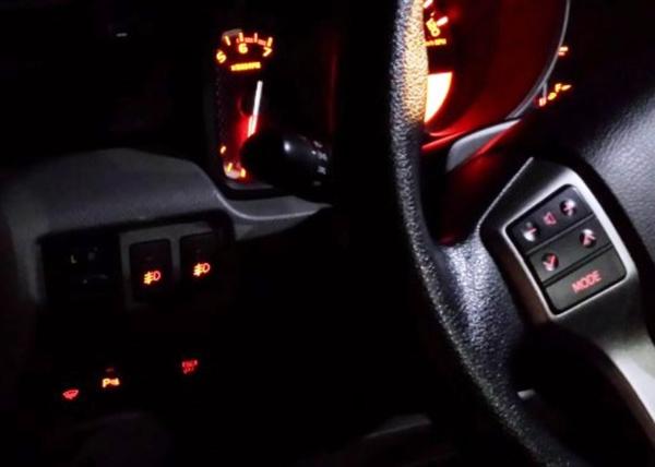 Night shot - Amber LED's