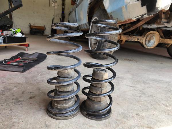 Old on left. Made huge difference.  Added air shocks also.