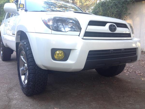 Painted lower bumper portion black - IMO it should come from the factory like this.