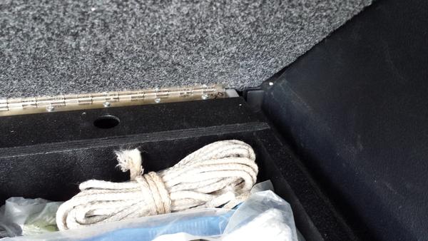 passenger side hinge and header