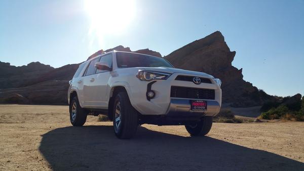 Poser Photo Vasquez Rocks. Big movie site.