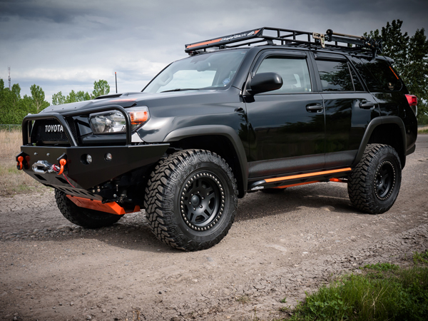 Poser shot with the ShrockWorks front bumper. This truck isn't ever going to be this clean again ...