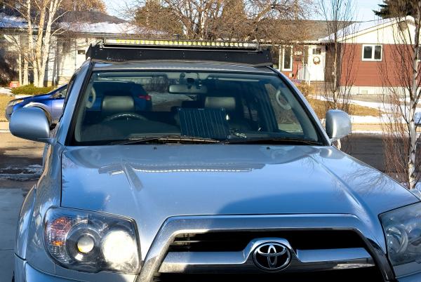 Prinsu Roof Rack and light bar