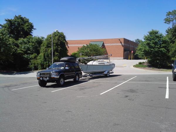 pulling my Oday20 sailboat, and proving people wrong...the 4runner has the power to pull it.......took this baby from NC to Illinois and back