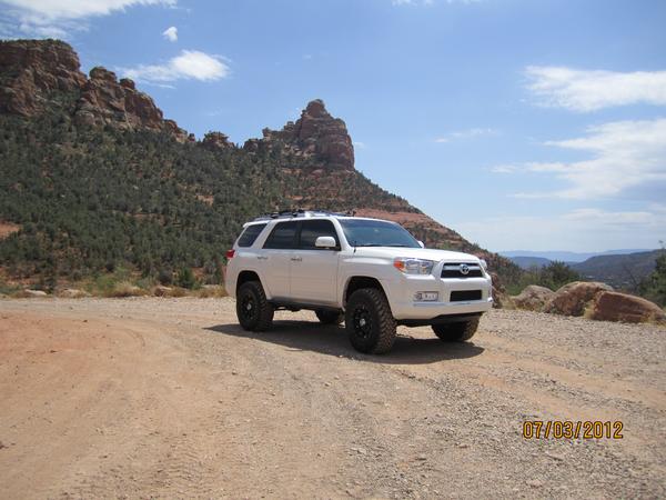 Quick trip with the wife to Sedona to test the new lift and tires.