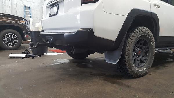 rear bumper and tail pipe2