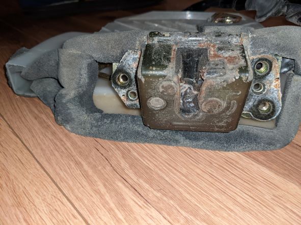 rear door closer mechanism