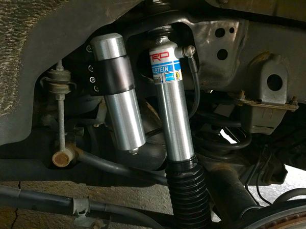 Rear shock install