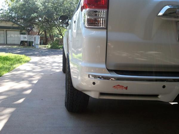 Rear view of stance with Spidertrax 1.25 spacers