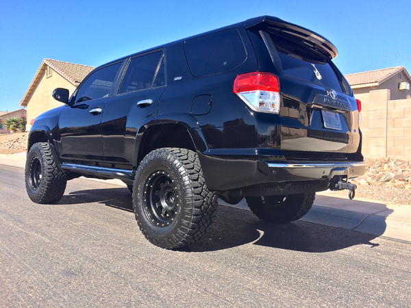 Rear view, trimmed lower section of rear bumper