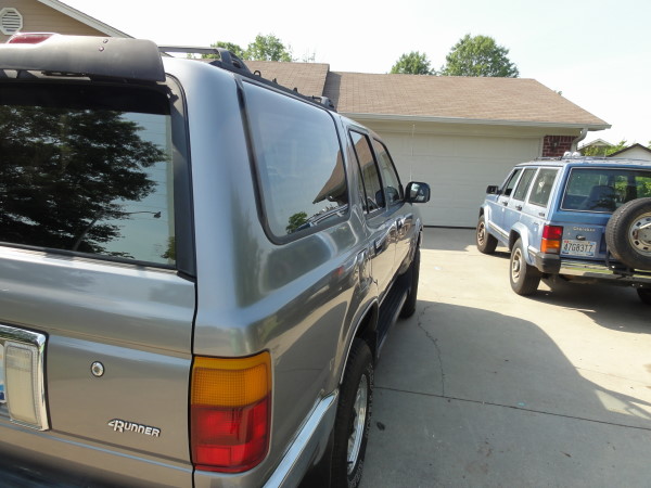 rear view (with my bro's 89' Cherokee)