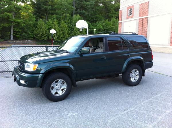 Rear with 99 talls and 10mm OME Spacers
Front 2000 stock