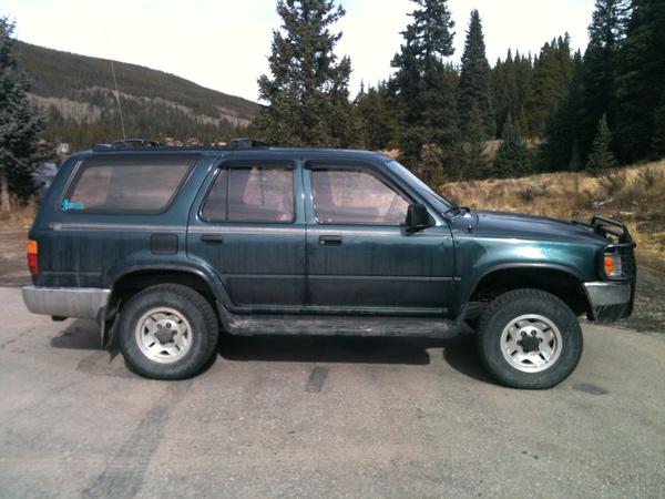 Right side running boards still on.