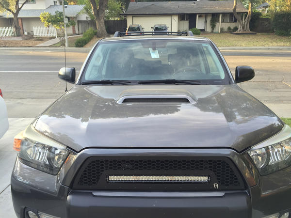Rigid LED light bar and grill closeup