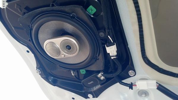 RR 6.5" Kappa in lift gate