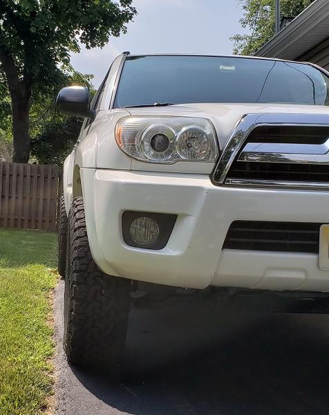 Runner TRD Wheels StanceView WebEdit
