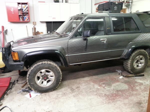 samsung pic jan 20 2013 021 Up and running, motor installed, newer styl wheels & 31X10.5 tires