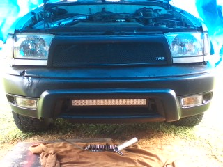 Satoshi grill mod, TRD badge, 22" 280 Watt CREE LED light bar