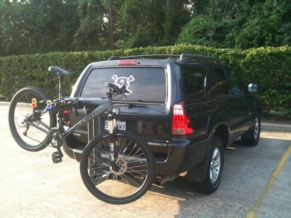 Second 4runner "Shinobu" with bike rack.
