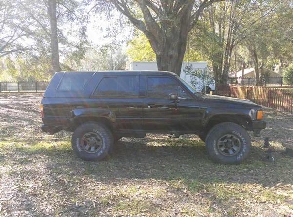 Side view after putting on the 33s.