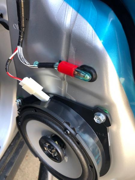 Speaker wires