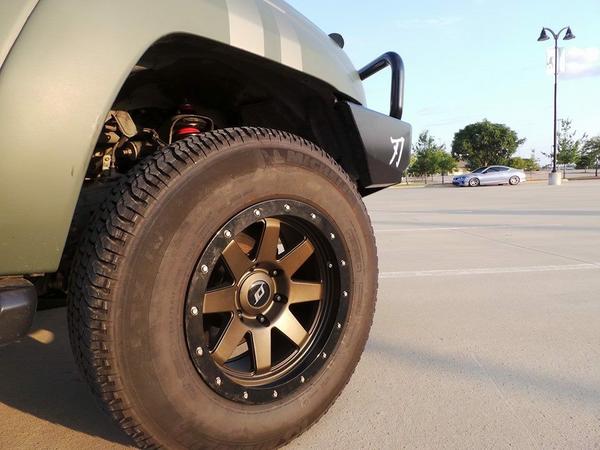 Steal Custom Series SR8's
