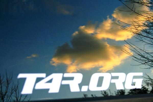 T4R.ORG Decal cut by momo.75
