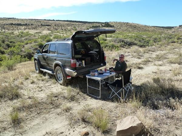 T4R "tailgating" in the desert