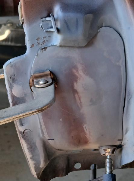 Tailgate mount repair plate.