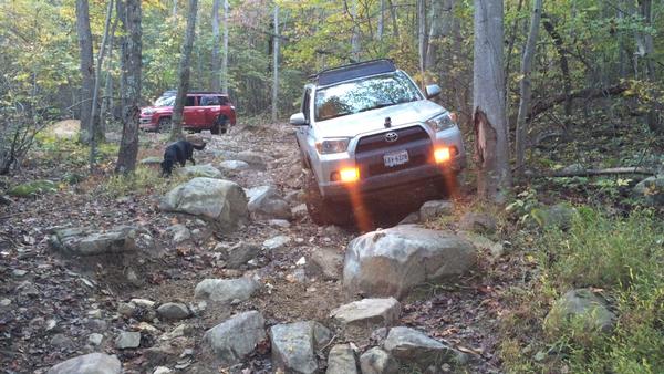 Taking the easier route around through some sharp rocks. Scott@hightech was a great ground guide.