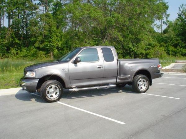 The Grey, 2003 F150 Flareside 4X4