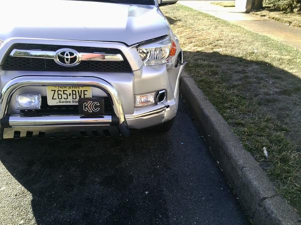 THE HOOD LOOKS OK. CAN'T OPEN IT TO CHECK INNER FENDER