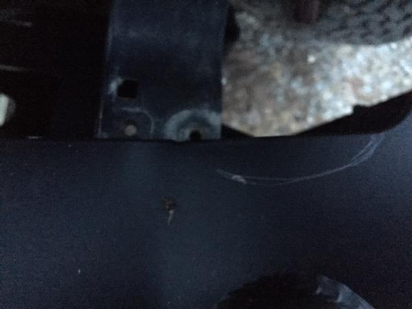 the other side looks like and clears by maybe 1/8" to 1/4"