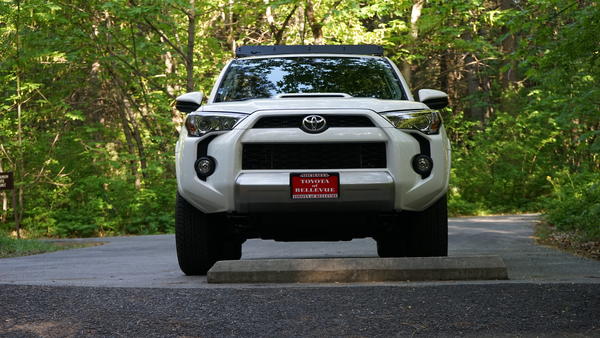 the roof rack is slick and no wind noise when driving on the highway.