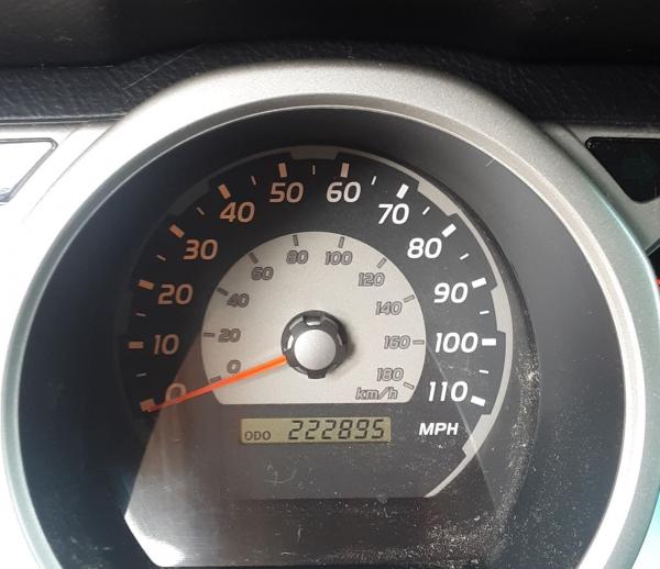 The wife's 2005 4Runner 4.0L auto, 4X4. (sold it to my oldest son, 251,000 as of 12/22)
