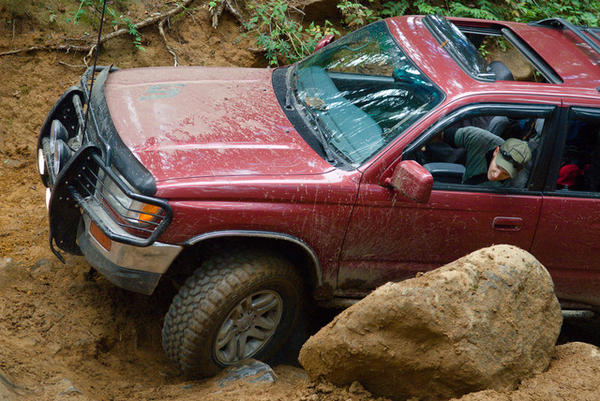 they said it couldnt be done, driving the left side of the rock, silly jeeps, a toyota can do it!