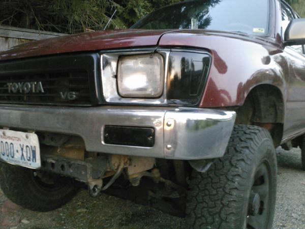 Tinted turn signals and parking lights