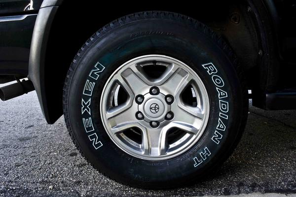 Tire & Wheel